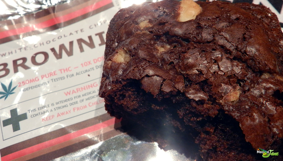 White Chocolate Chip Brownie from Truly Edibles